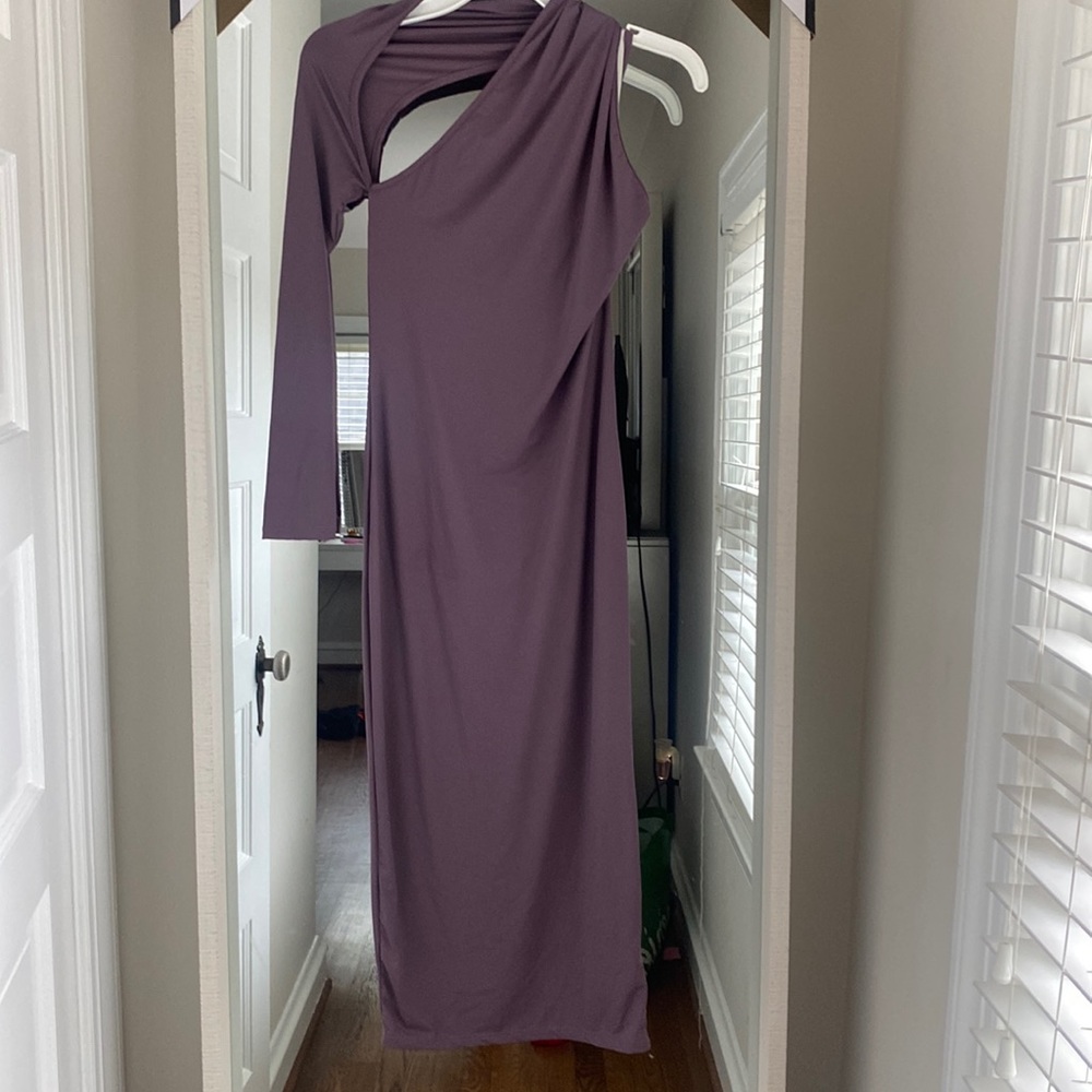 Purple cut out shoulder dress size small brand new